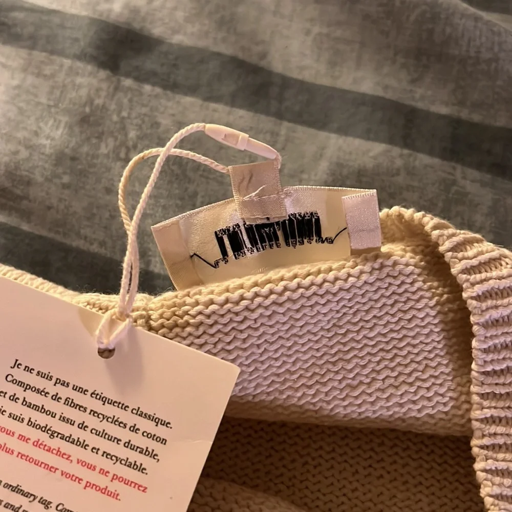 <FAKE ALERT>Sezane Leontine Jumper bought from eBay - Picture 6 of 8